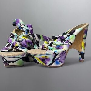 Insane Y2K Wooden Heel Patterned Ribbon Tie Up Heels